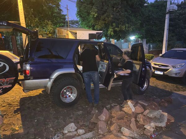 Detienen a presunto microtraficante durante allanamiento