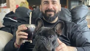 El emotivo reencuentro de Lucas Pratto con sus bulldogs