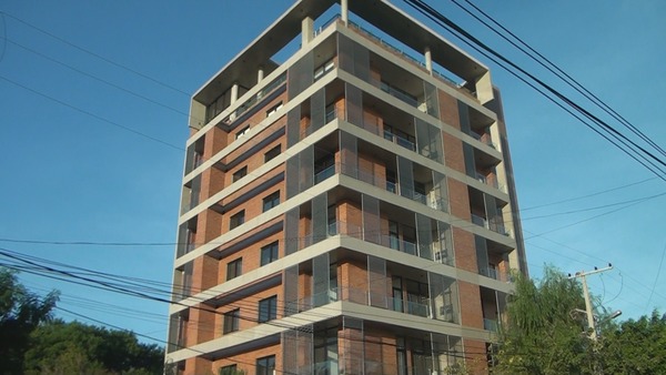 Inauguran majestuoso Winkel Edificio Boutique