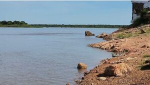 Reportan desaparición de adolescente en aguas del río Paraguay