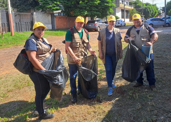 Brigadas del SENEPA inician recorridos en el marco de la campaña de combate al dengue que apoya ITAIPU - .::Agencia IP::.