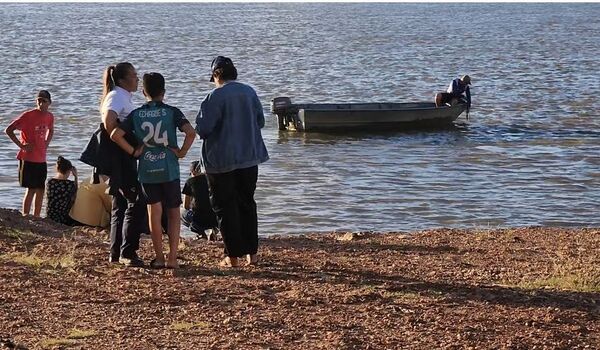 Reportan desaparición de adolescente en aguas del río Paraguay