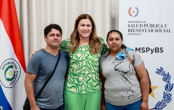 Caso niño Fabio: Salud anuncia compra de silla especial