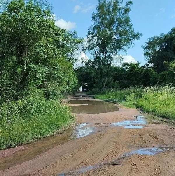 Persisten quejas por falta de agua en San Bernardino - Nacionales - ABC Color