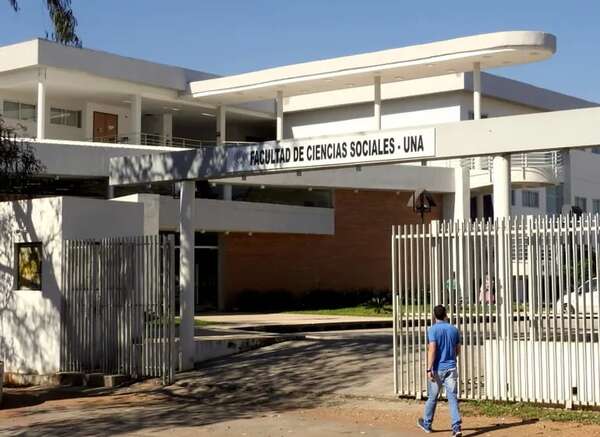 “Hambre cero”: universitarios de la UNA exigen garantías para seguir con ley de “Arancel cero” - Nacionales - ABC Color