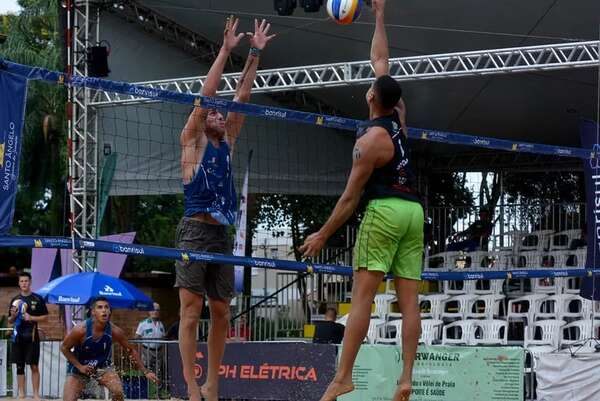 Paraguayos, a semifinales del Circuito Sudamericano de Vóley Playa - Polideportivo - ABC Color