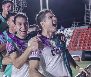 Libertad, puntero y único invicto del Apertura - Fútbol - ABC Color