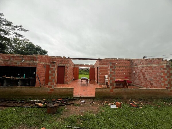 Breve tormenta causa destrozos en Paraguarí - La Tribuna
