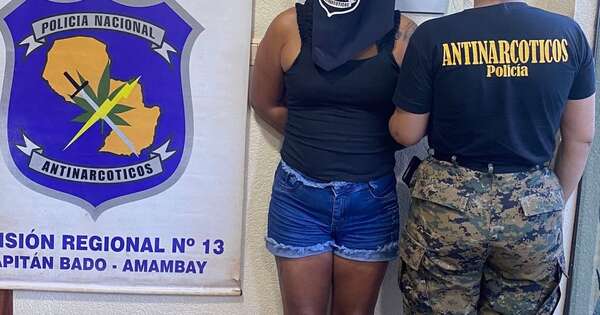 La Nación / Detienen a una mujer que tenía en su poder cocaína para comercializar