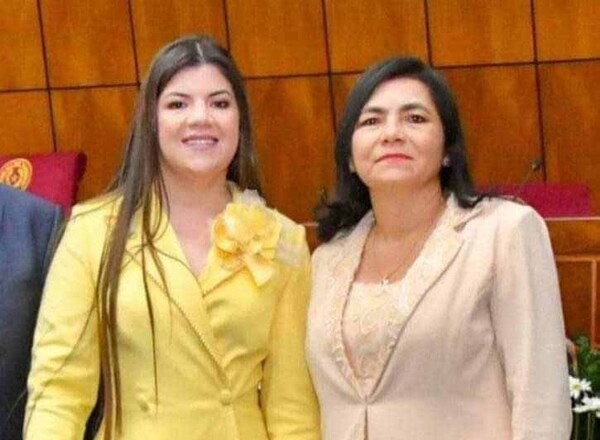 Diputada canjeó su pase al cartismo a cambio del ingreso de su madre a Itaipú | DIARIO PRIMERA PLANA