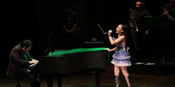 “Bailemos Polca”: Jazmín del Paraguay conquistó al Teatro Ignacio A. Pane