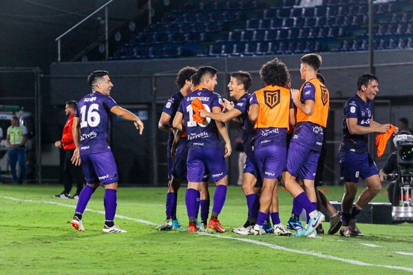 El Tacua y su segundo triunfo al hilo | 1000 Noticias