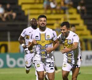 Guaraní vs. Sportivo Trinidense: El auriazul se lleva tres puntos importantes de Dos Bocas - Fútbol - ABC Color