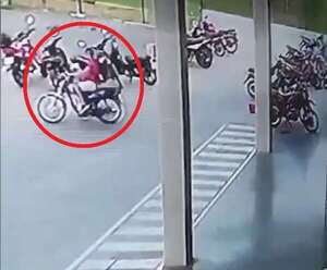 Hurtan motocicleta en estacionamiento de supermercado en Capiatá   - Policiales - ABC Color