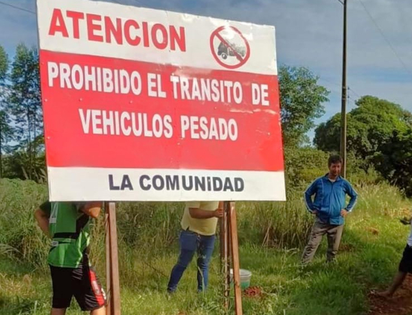 Camiones con carga pesada que evaden báscula destruyen camino en El Triunfo - La Clave