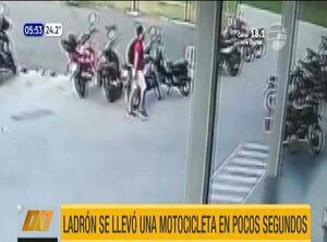 Robó una moto en segundos en Capiatá | Telefuturo