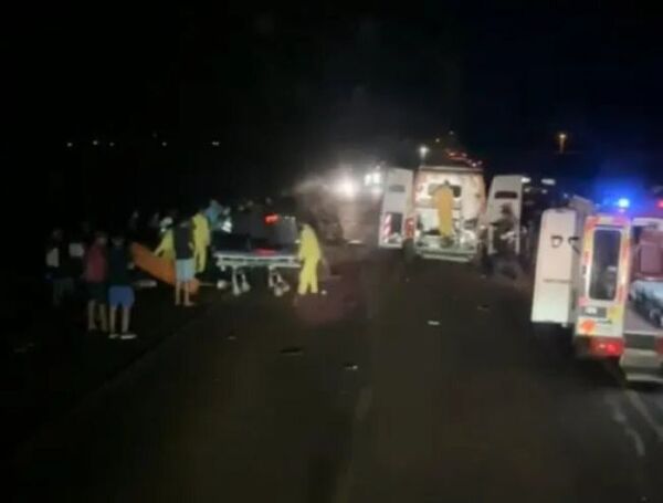 Cerro Corá: Triple choque sobre la Ruta PY05 deja dos fallecidos y varios heridos