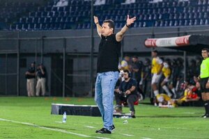 El gran momento de Tacuary con Aldo Bobadilla al mando