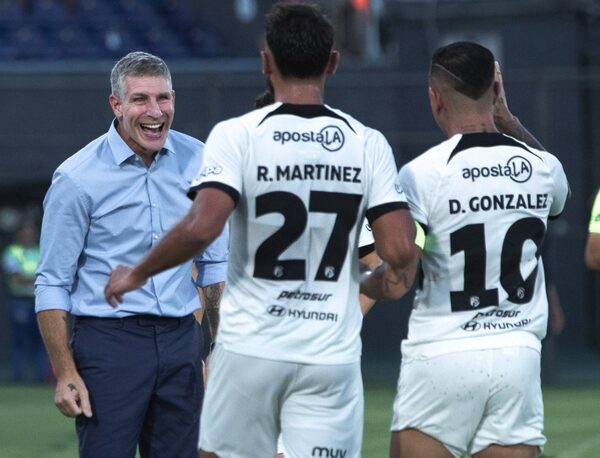 Referentes de Olimpia hablaron sobre la actualidad del plantel "franjeado" · Radio Monumental 1080 AM