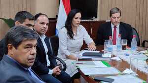 MOPC brindó detalles a senadores sobre las diversas acciones y propuestas del Gobierno para obras - .::Agencia IP::.