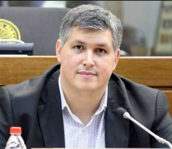 Magistrado reitera a Cámara de Diputados pedido de desafuero de Esteban Samaniego