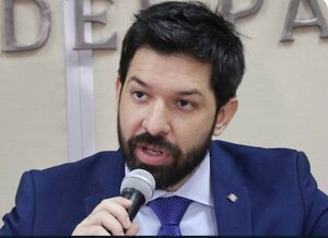 Mantienen arresto domiciliario para supuesto colaborador en esquema de lavado de Pavão