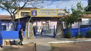 San Antonio: adolescente se desvanece en la escuela y causa un gran susto - Nacionales - ABC Color