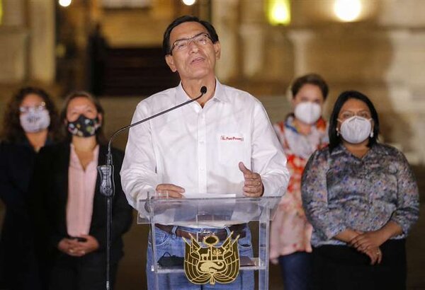 Fiscalía de Perú allana casas de expresidente Vizcarra