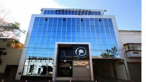 Hallan irregularidades en licitaciones de seguridad por USD 7 millones