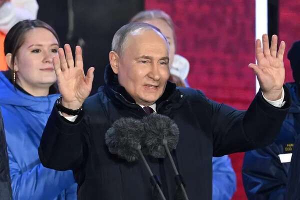 VIDEO: Putin reaparece en la plaza Roja con un discurso en el que no se guardó nada - Mundo - ABC Color