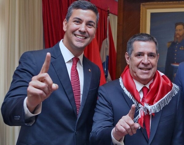 Peña destituye a funcionario de la Seprelad por "revelación de seceretos" de Horacio Cartes - El Independiente