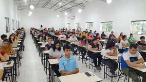 Estudiantes  de la UNP rechazan el proyecto de ley Hambre cero - Nacionales - ABC Color