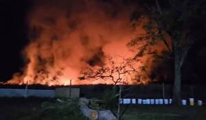 [VIDEO] ¡Urgente! Refugio con mas de 200 animales pide auxilio a bomberos