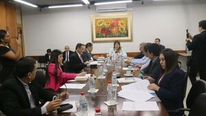 Cartismo forzará aprobar Hambre Cero, a pesar de dudas y críticas