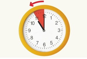 El domingo se pasa al horario de invierno, se atrasa una hora - La Tribuna