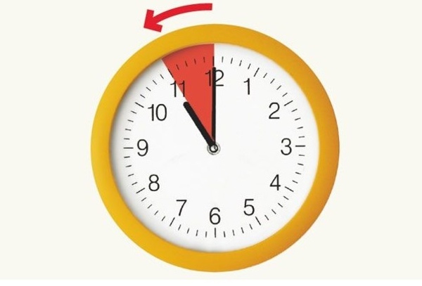 El domingo se pasa al horario de invierno, se atrasa una hora - La Tribuna