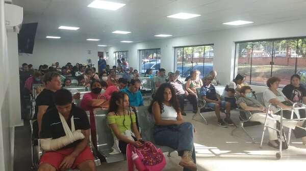 Paro UNA: Facultad de Medicina garantiza los servicios imprescindibles - Nacionales - ABC Color