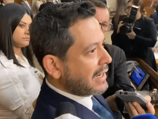 Hambre Cero: Diputados garantizará el arancel cero introduciendo un artículo al proyecto, asegura Latorre · Radio Monumental 1080 AM