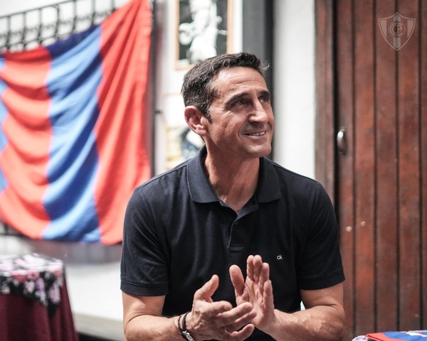 Manolo Jiménez: “Cerro es un club grande y ambicioso” - Unicanal