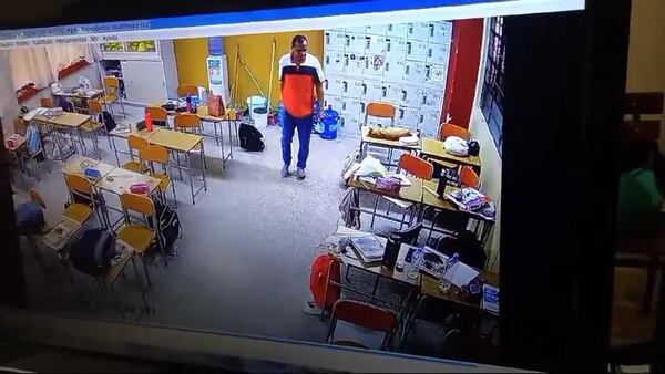 Video: así roban en colegio técnico vocacional de Asunción - Policiales - ABC Color