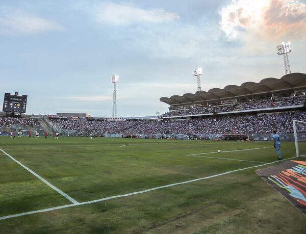 No se sabe dónde se jugará el partido entre Colo-Colo y Cerro Porteño por la Libertadores · Radio Monumental 1080 AM
