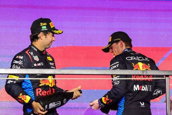 Verstappen y 'Checo' Pérez trasladan sus dominios a 'Down Under' - Automovilismo - ABC Color