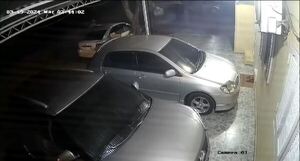 ROBARON UN AUTOMÓVIL EN YBAROTY