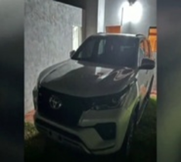 Roban camioneta en inmediaciones del parque Ñu Guasu - Paraguay.com