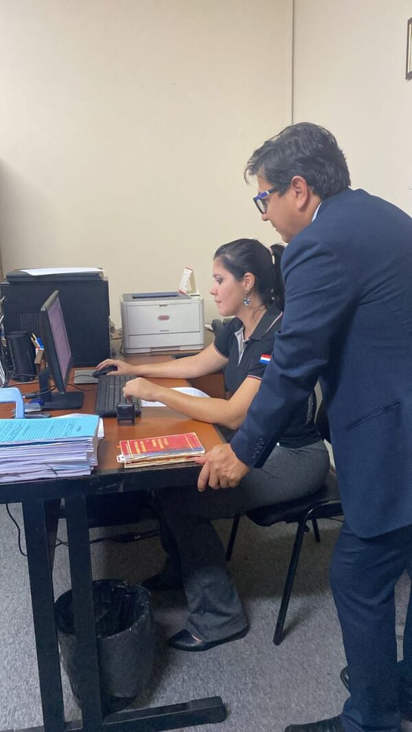 Cantero-Grisetti: Fiscal extrajo datos de computadoras y prevé lo mismo con celulares