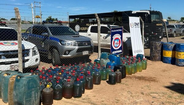 Incautan 2.500 litros de supuesto combustible de contrabando en Remansito