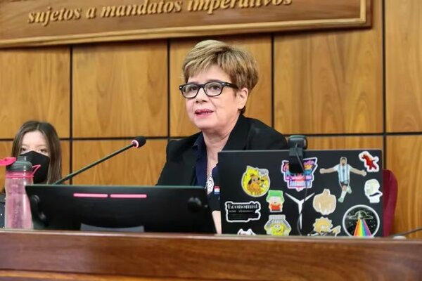 Investigan a exsenadora Masi: “Las instituciones están totalmente sometidas” - Portal Digital Cáritas Universidad Católica