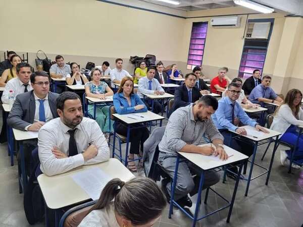 Aplazo del 95% de postulantes para fiscales y jueces preocupa a la Corte - Nacionales - ABC Color