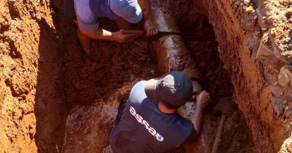 La Nación / Zona de frontera queda sin agua potable a causa de una avería en caño de Essap