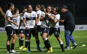 Versus / Así se jugarán la primeras fechas del Campeonato Anual de fútbol femenino